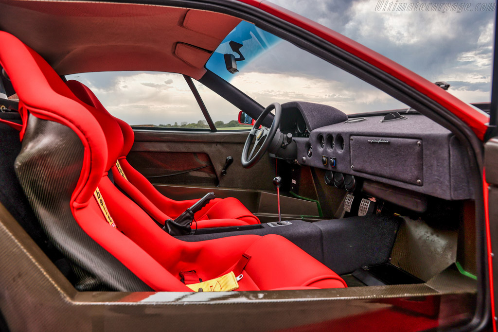 Ferrari F40