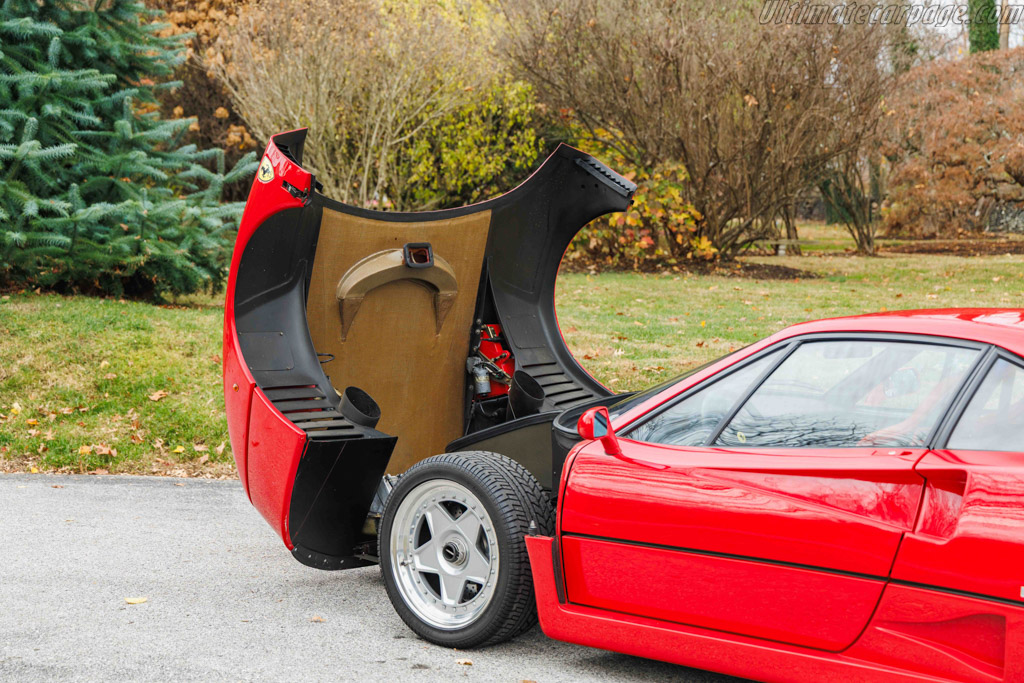 Ferrari F40