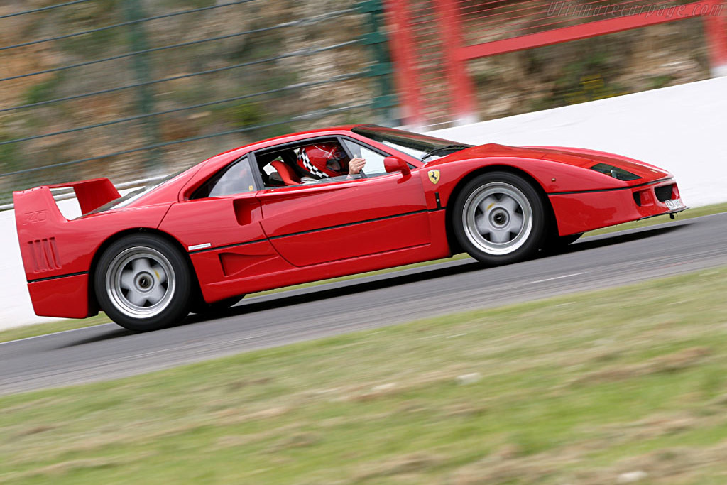 Ferrari F40