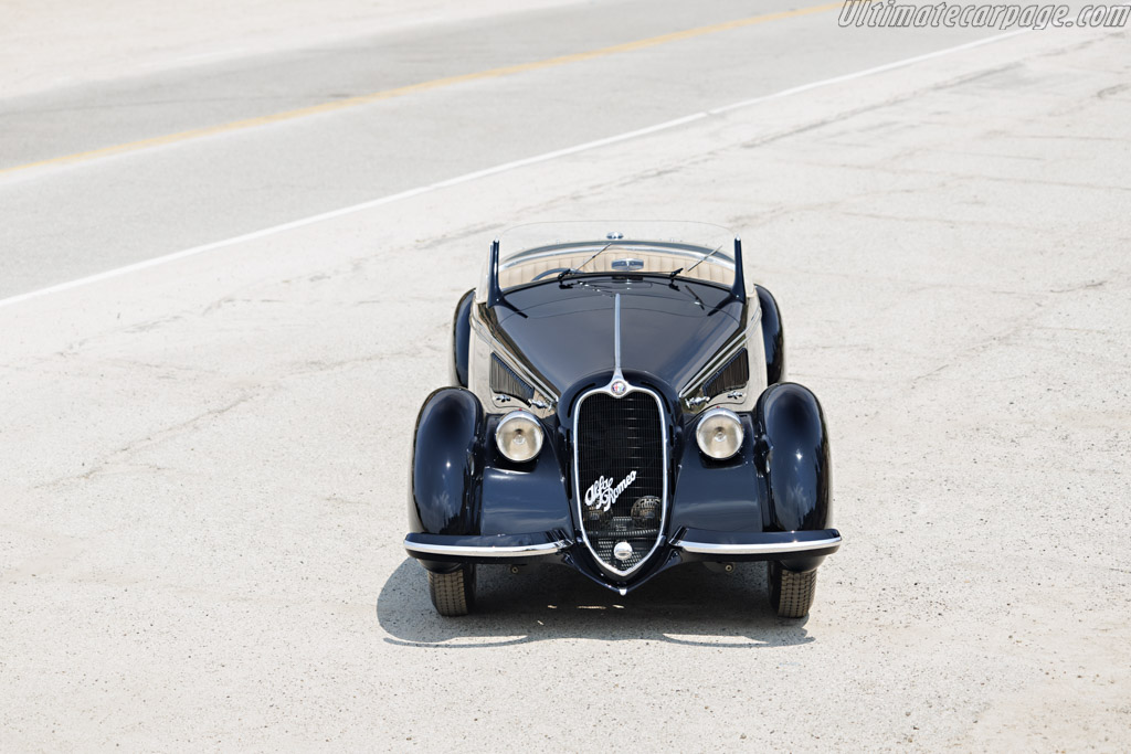 Alfa Romeo 8C 2900B Lungo Touring Spider