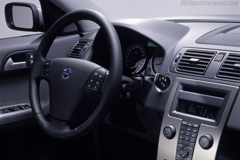 Volvo S40 T5