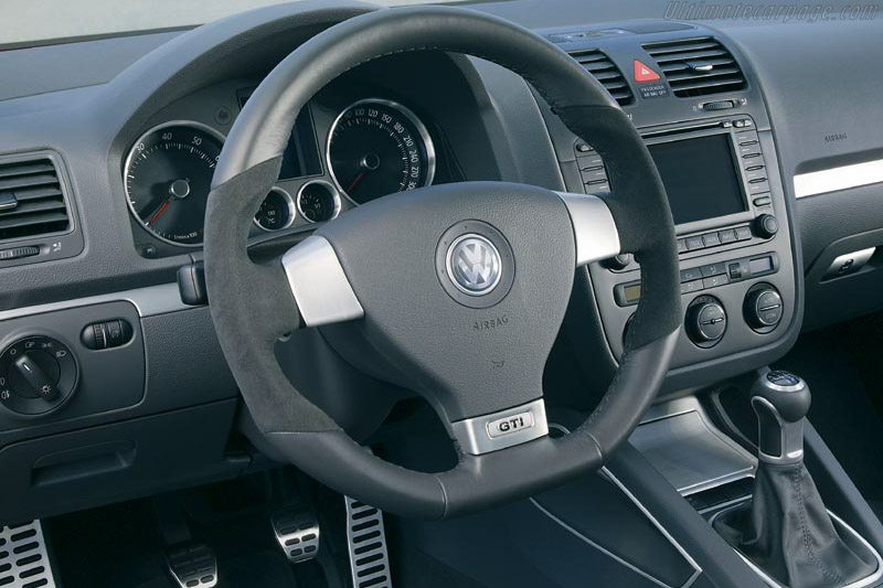Volkswagen Golf GTi Concept