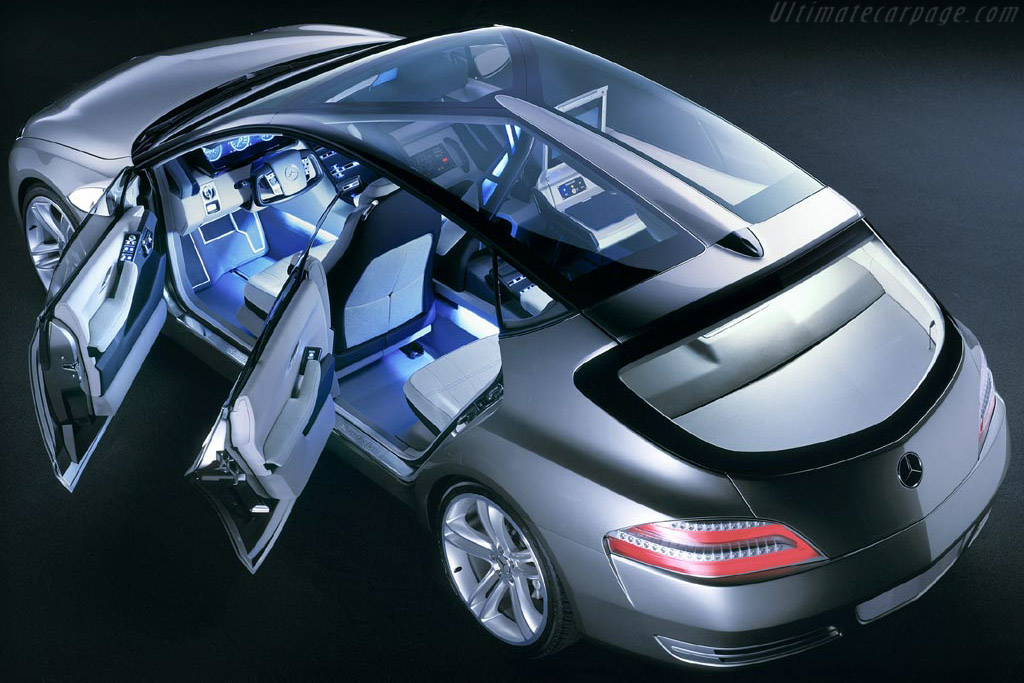 Mercedes-Benz F500 Mind