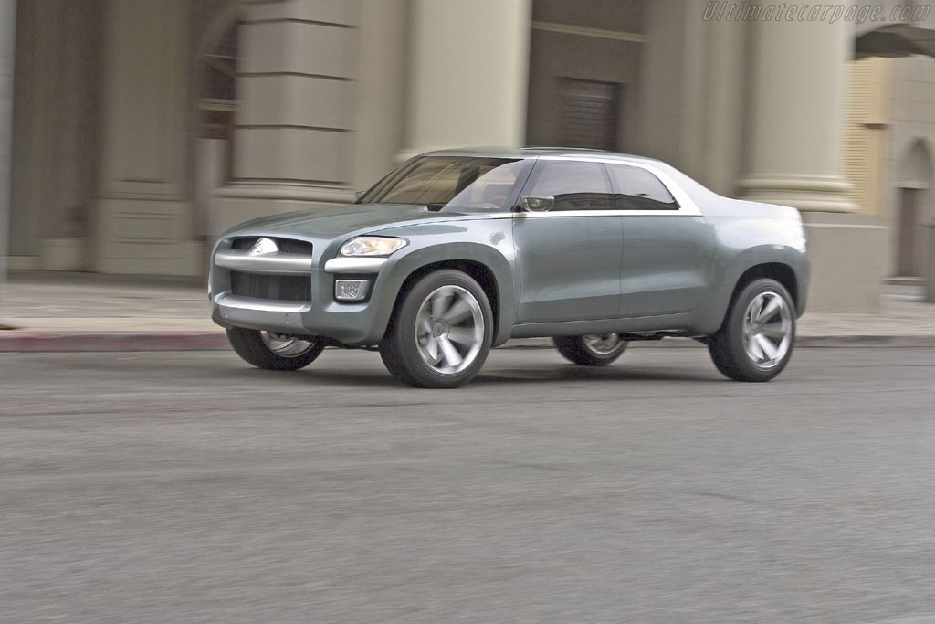 Mitsubishi Sport Truck Concept