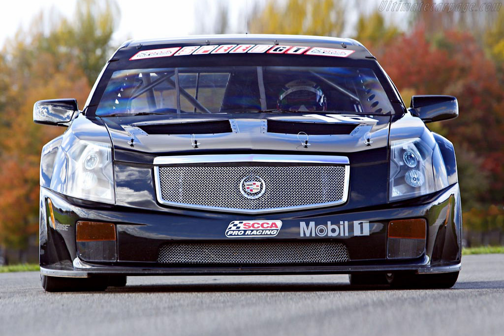 Cadillac CTS-V Racer