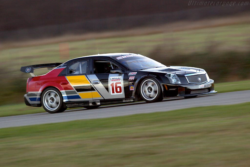 Cadillac CTS-V Racer