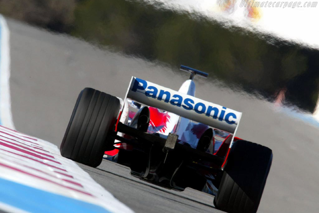 Toyota TF104