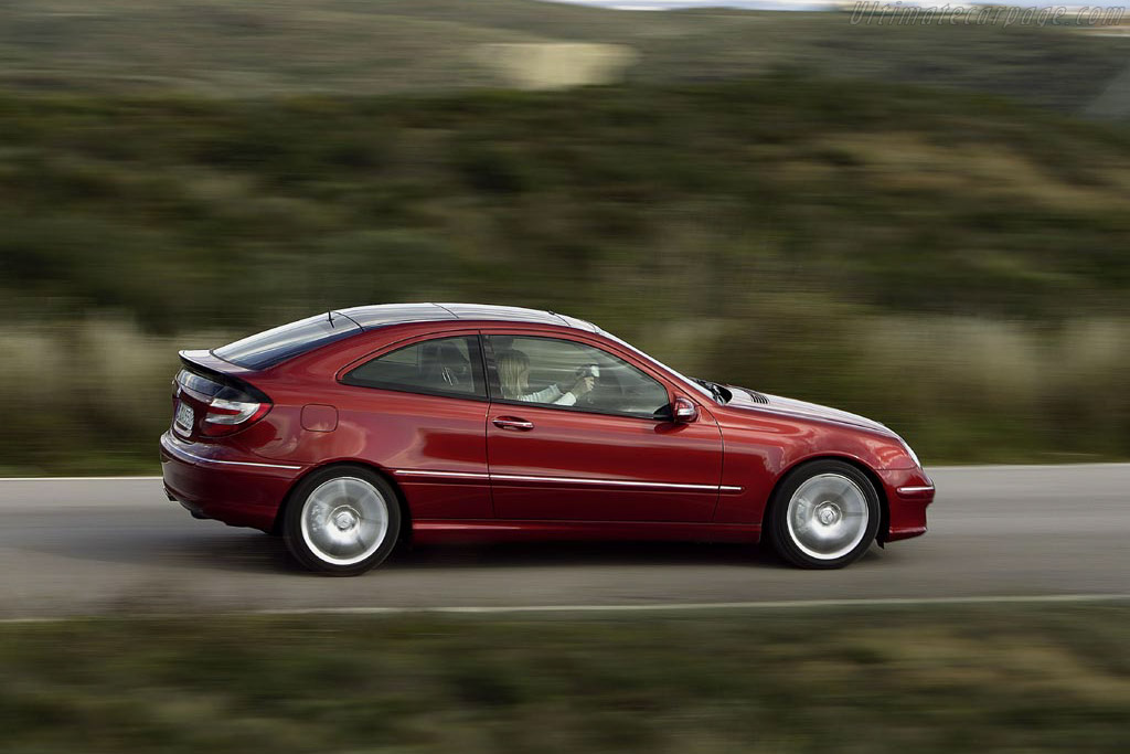 Mercedes-Benz C 200 CGI SC