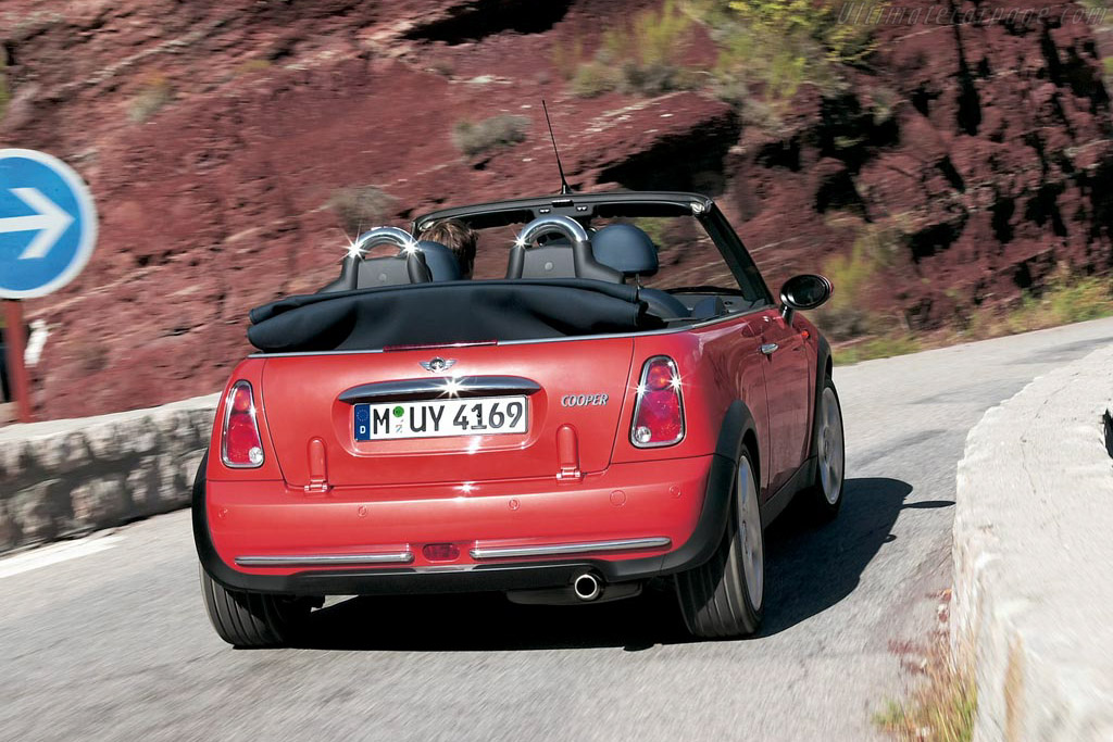 MINI Cooper Cabriolet