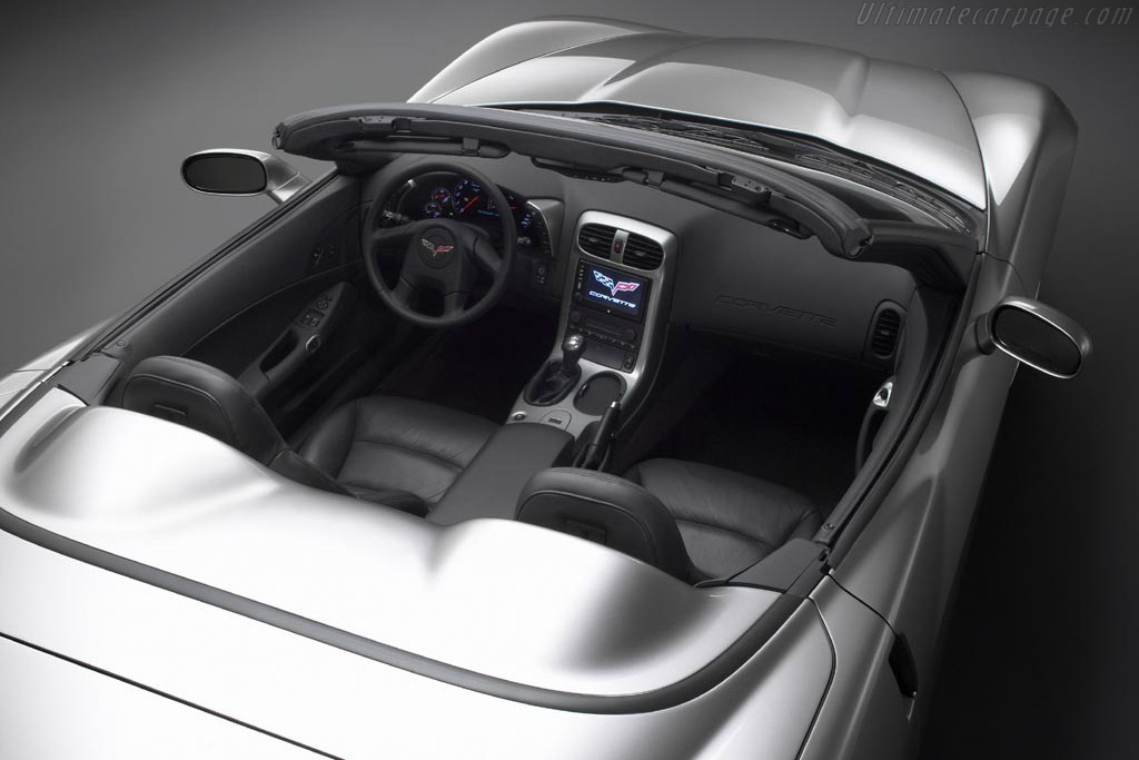 Chevrolet Corvette C6 Convertible