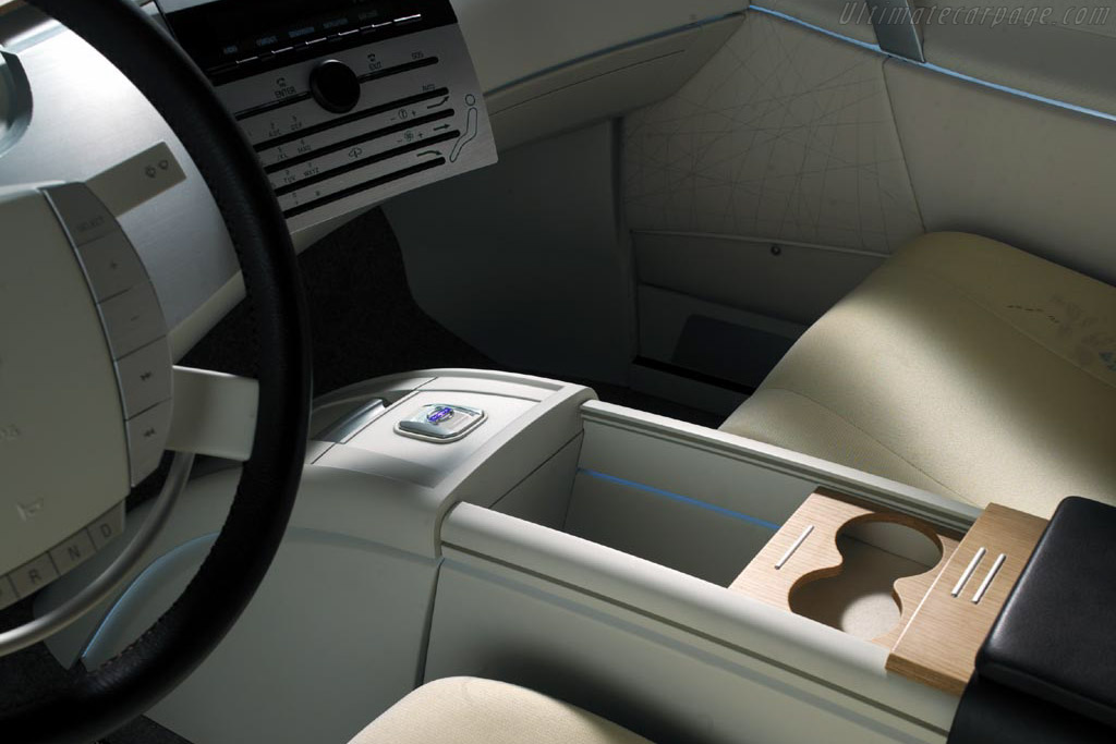 Volvo YCC