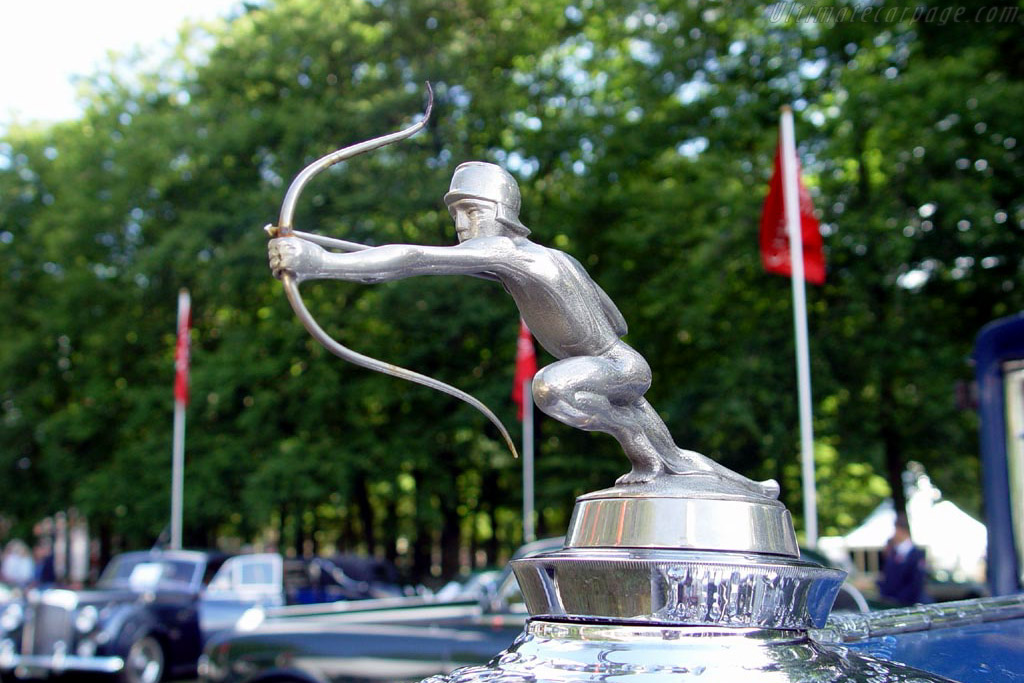 Pierce-Arrow Model 133 6-Light Saloon   - 2003 Concours d'Elegance Paleis 't Loo