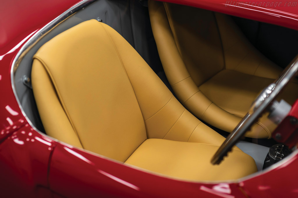 Ferrari 500 Mondial Pinin Farina Spyder