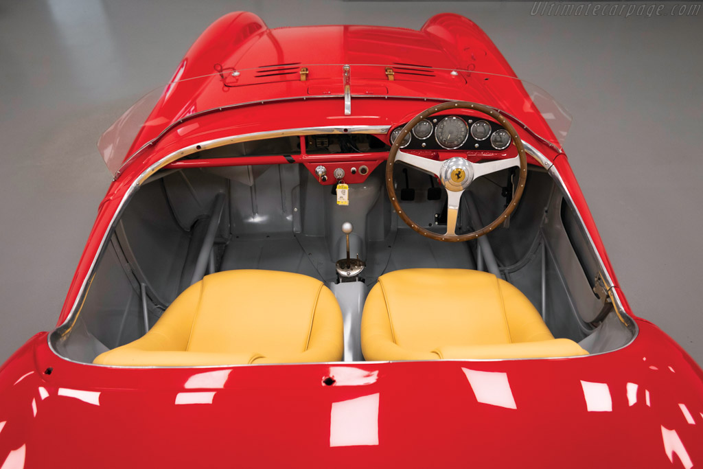 Ferrari 500 Mondial Pinin Farina Spyder