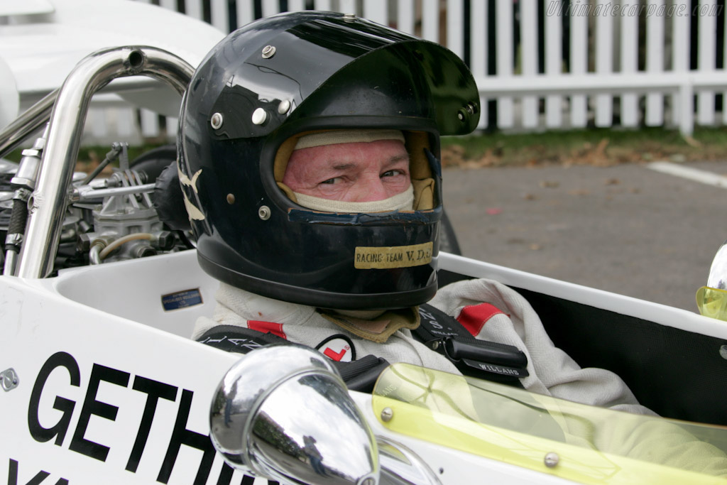 BRM P160 - Chassis: P160/01 - Driver: Peter Gethin - 2010 Goodwood Revival