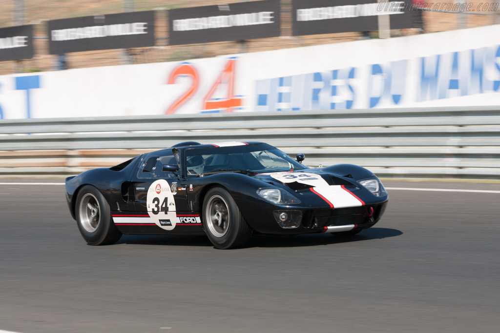 Ford GT40 - Chassis: GT40P/1023  - 2010 Le Mans Classic
