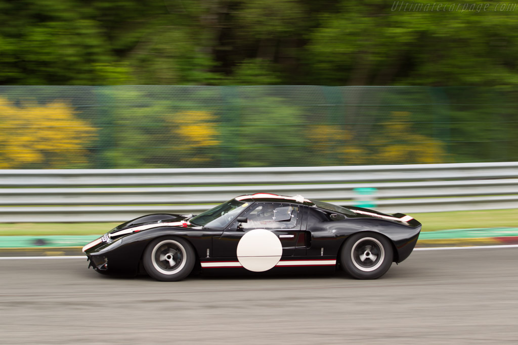 Ford GT40 - Chassis: GT40P/1023  - 2015 Modena Trackdays