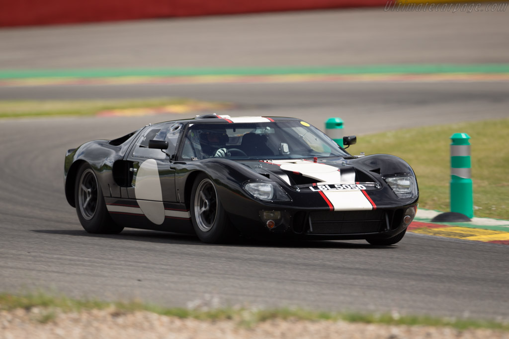 Ford GT40 - Chassis: GT40P/1023  - 2015 Modena Trackdays