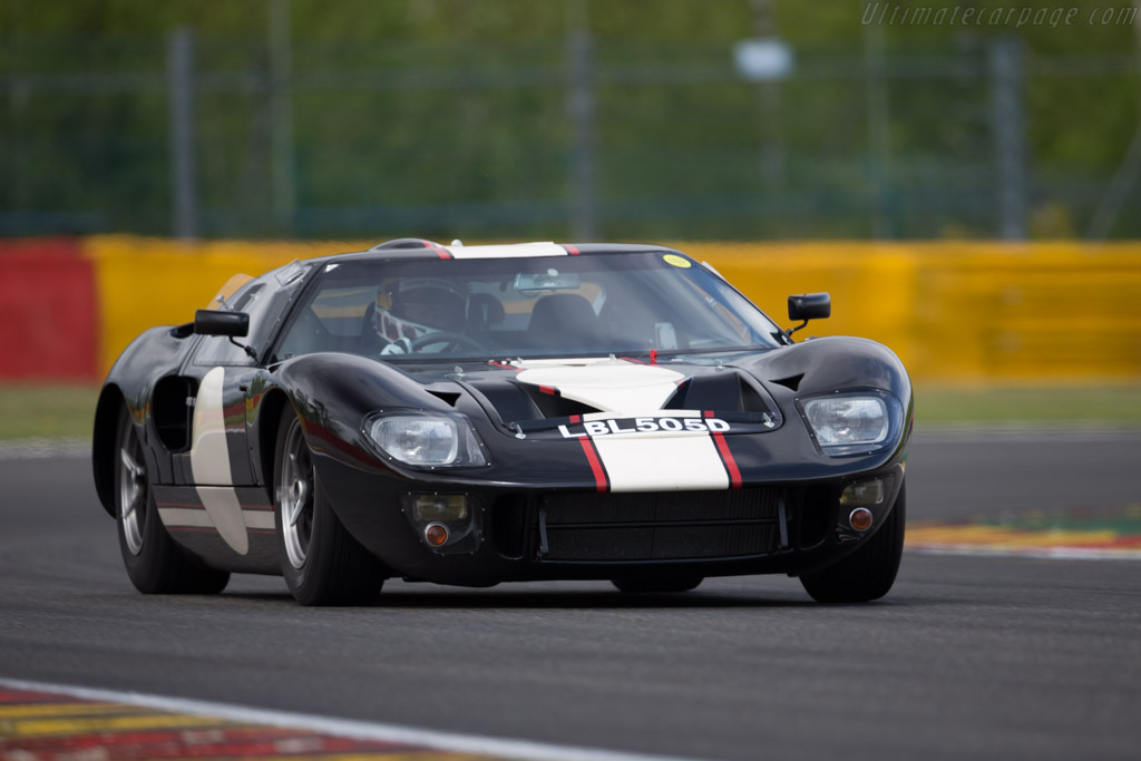 Ford GT40 - Chassis: GT40P/1023  - 2015 Modena Trackdays