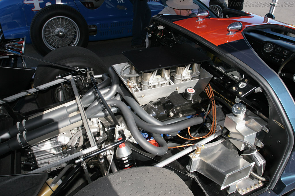 Ford GT40 - Chassis: GT40P/1049  - 2007 Monterey Historic Automobile Races