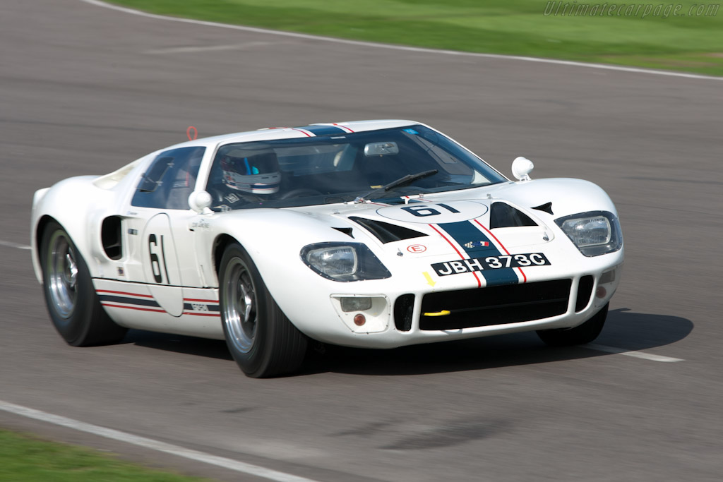 Ford GT40 - Chassis: GT40P/1003  - 2010 Goodwood Revival