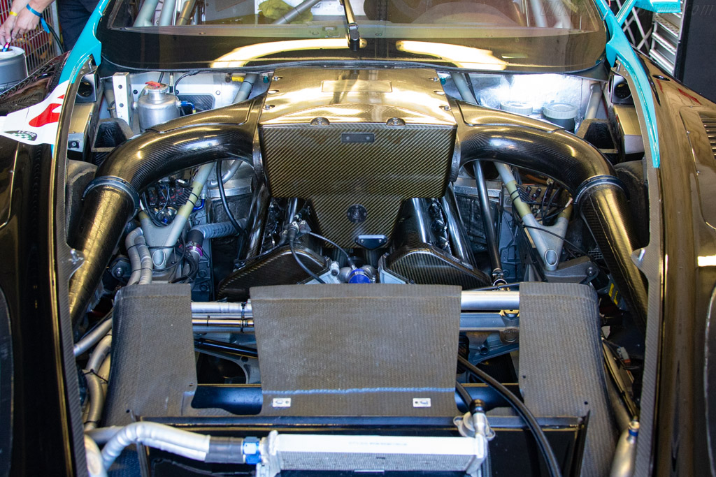Aston Martin DBR9 - Chassis: DBR9/4  - 2021 Historic Racing by Peter Auto
