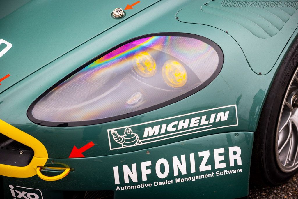 Aston Martin DBR9