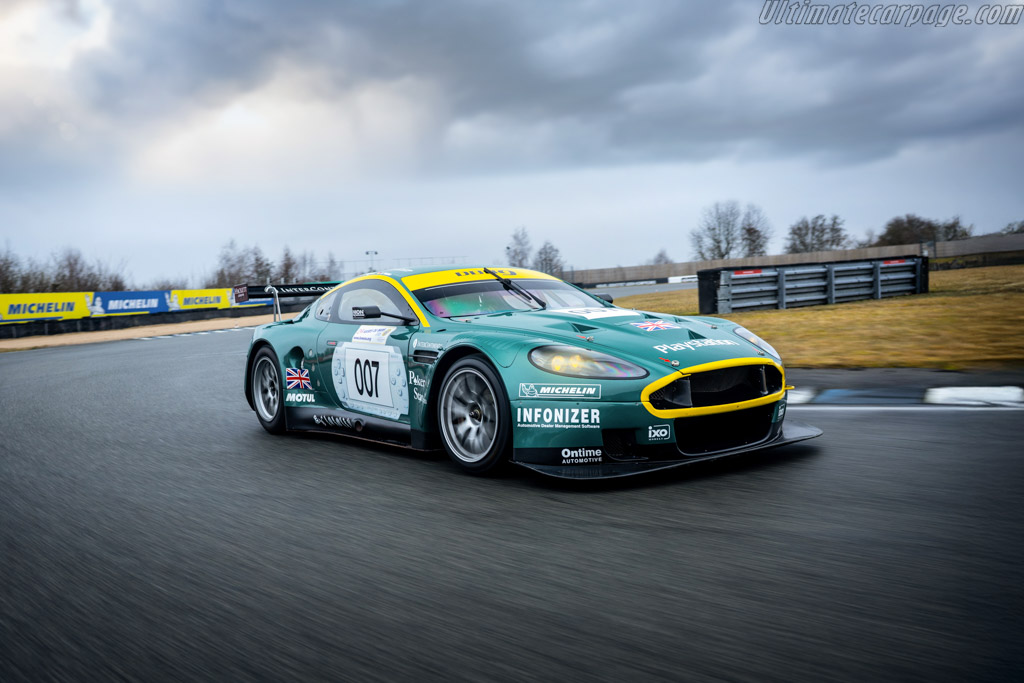 Aston Martin DBR9