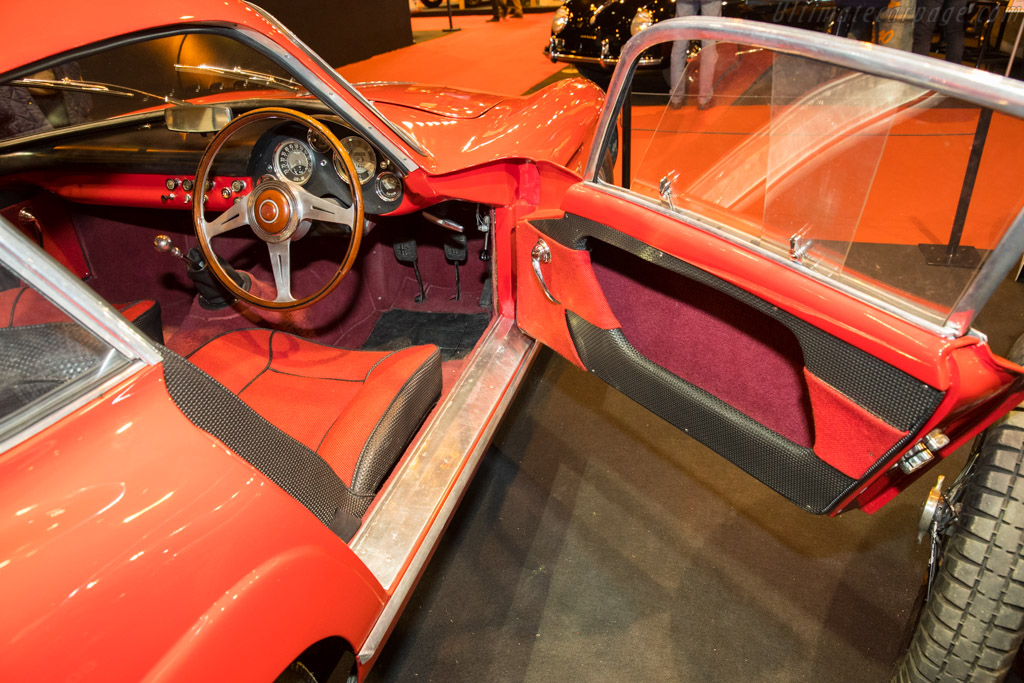 Alfa Romeo 2000 Sportiva Coupe - Chassis: AR1900S 00004  - 2018 Retromobile