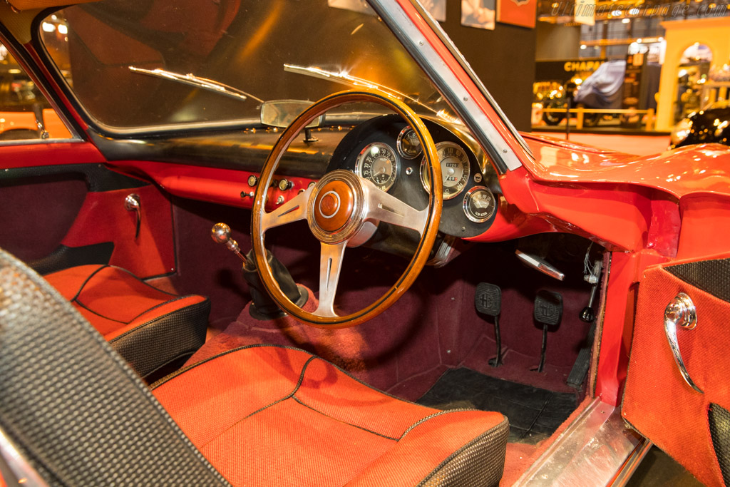 Alfa Romeo 2000 Sportiva Coupe - Chassis: AR1900S 00004  - 2018 Retromobile