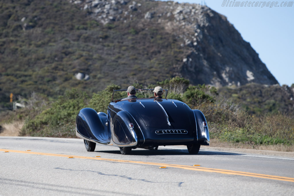 Bugatti Type 57 C Vanvooren Cabriolet - Chassis: 57808  - 2015 Pebble Beach Concours d'Elegance