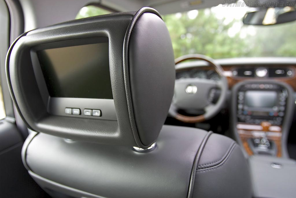 Jaguar XJ Super V8