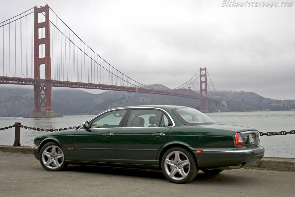Jaguar XJ Super V8