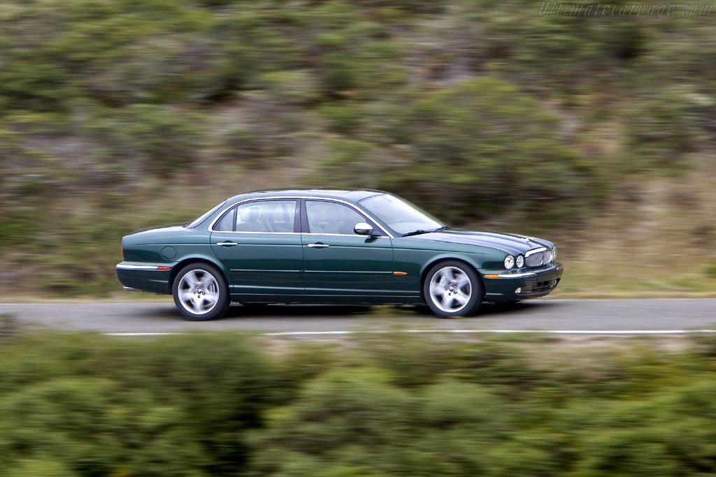 Jaguar XJ Super V8
