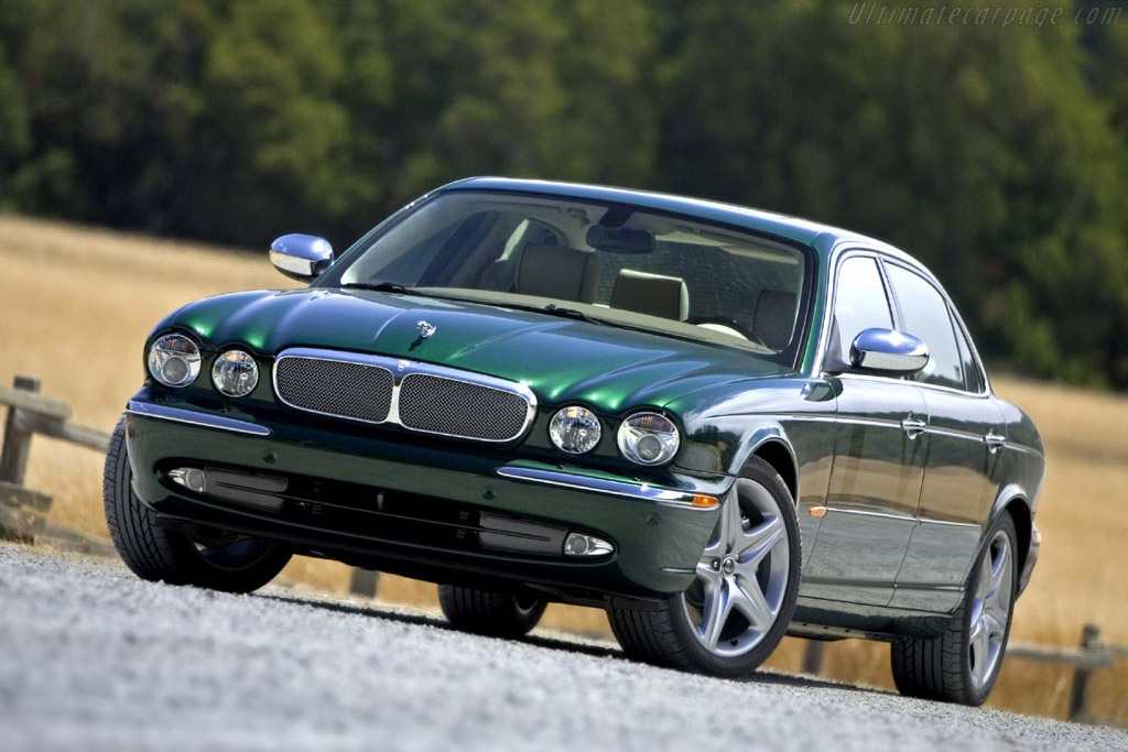 Jaguar XJ Super V8