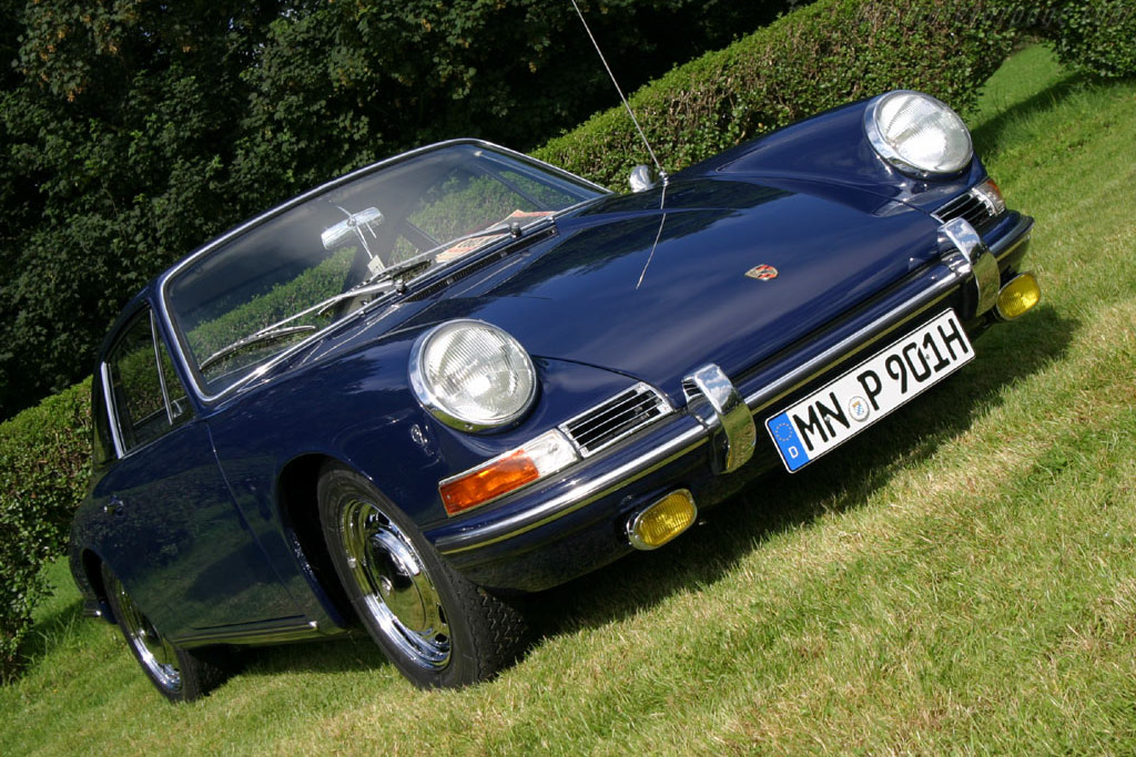 Porsche 901 - Chassis: 300037  - 2004 European Concours d'Elegance
