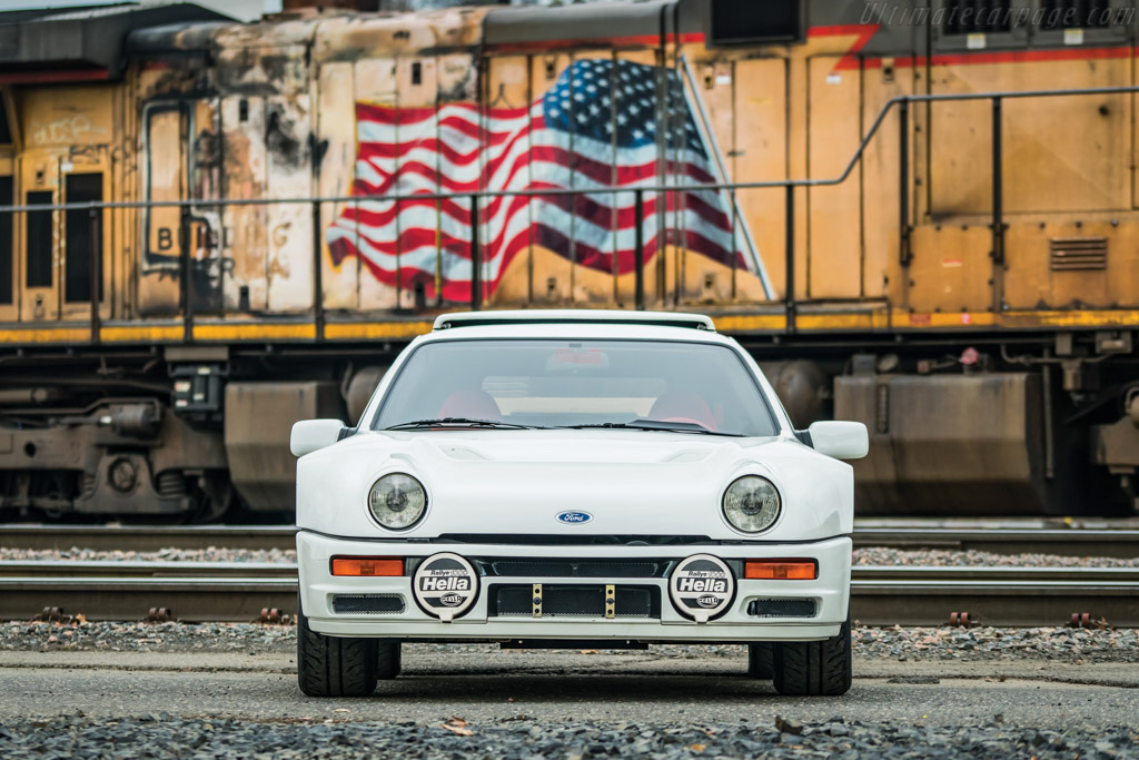 Ford RS200