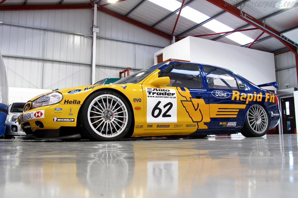 Ford Mondeo Super Touring