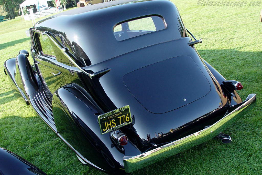 Duesenberg SJ Bohman & Schwartz Town Car - Chassis: 2582 J-553  - 2004 Meadow Brook Concours d'Elegance