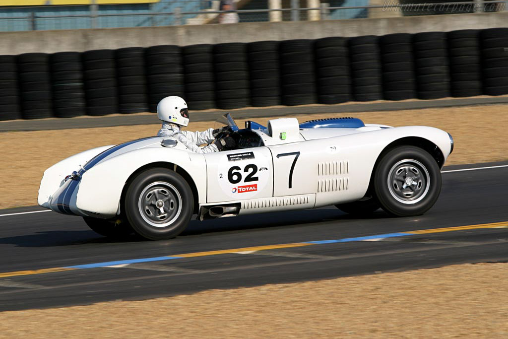 Cunningham C-4R - Chassis: 5216R  - 2004 Le Mans Classic