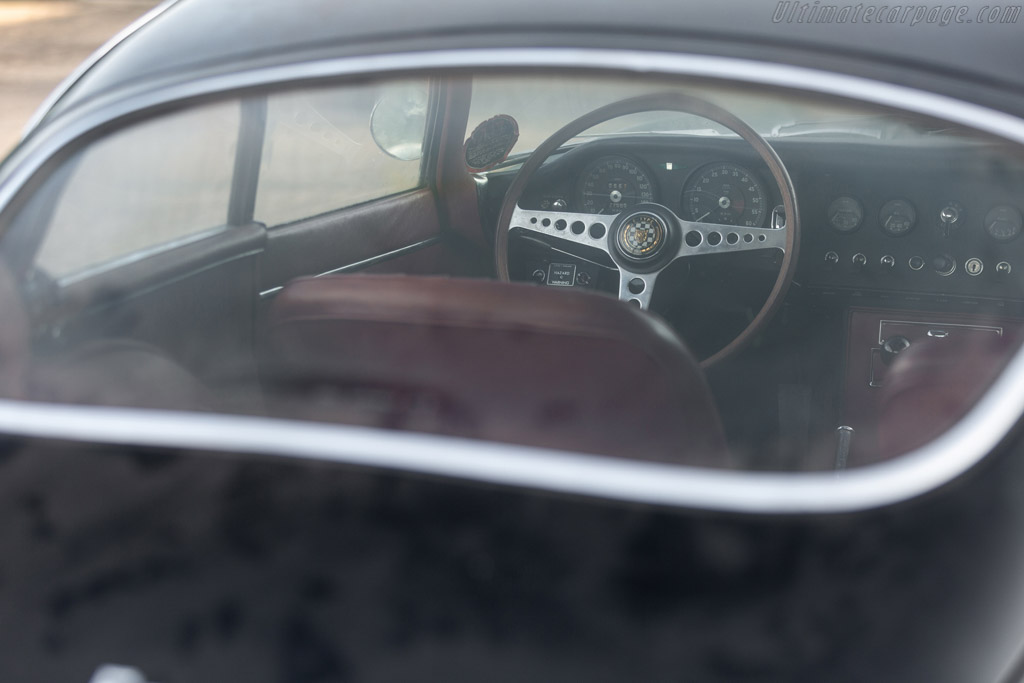 Jaguar E-Type 4.2 Coupe