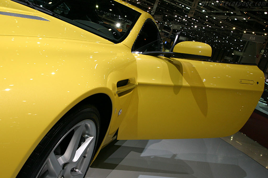 Aston Martin V8 Vantage   - 2005 Geneva International Motor Show