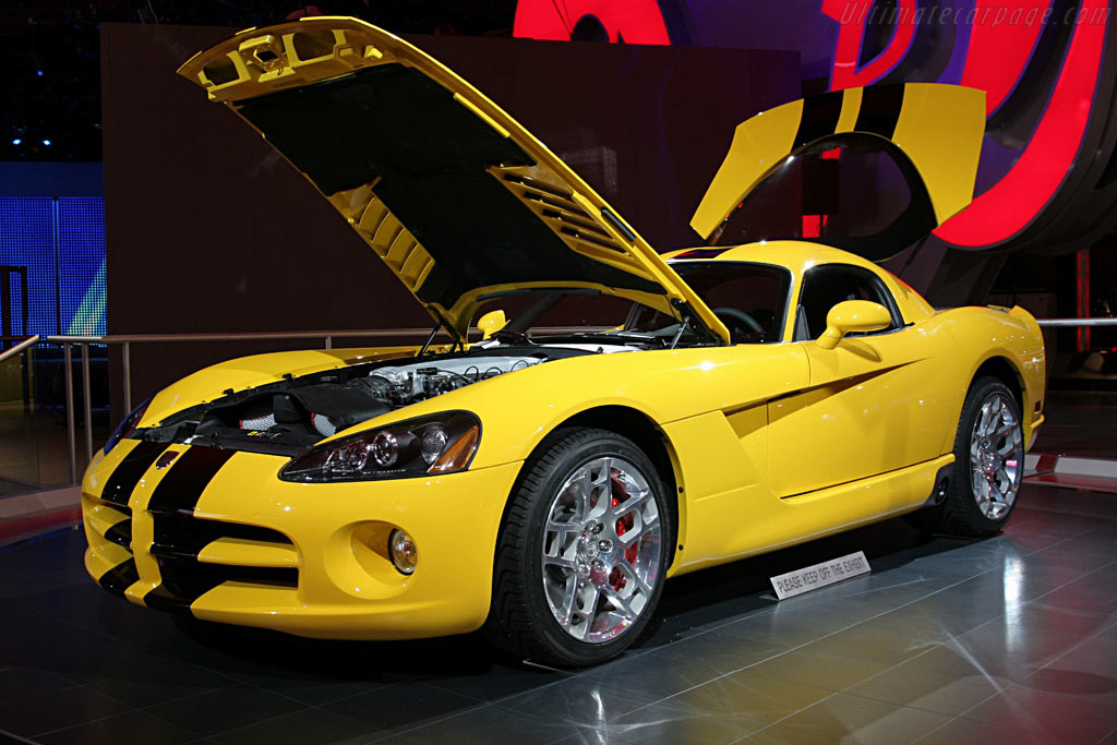 Dodge Viper SRT-10 Coupe   - 2006 North American International Auto Show (NAIAS)