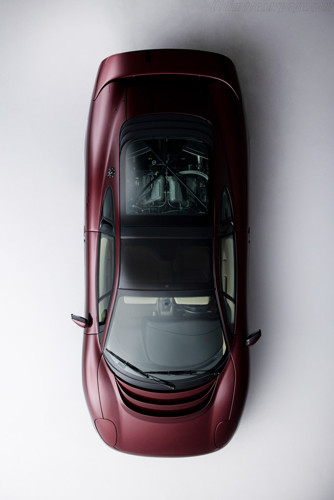 Jaguar XJ220