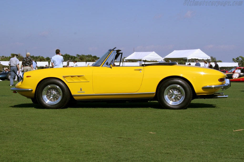 Ferrari 330 GTS - Chassis: 11027  - 2005 Palm Beach International, a Concours d'Elegance