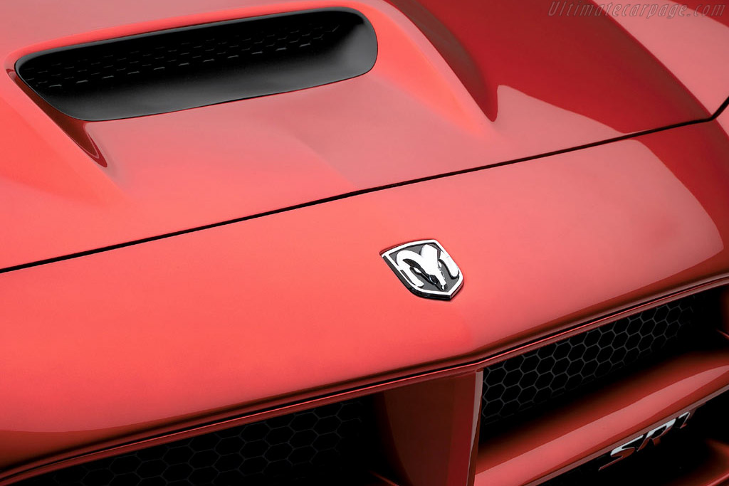 Dodge Charger SRT-8