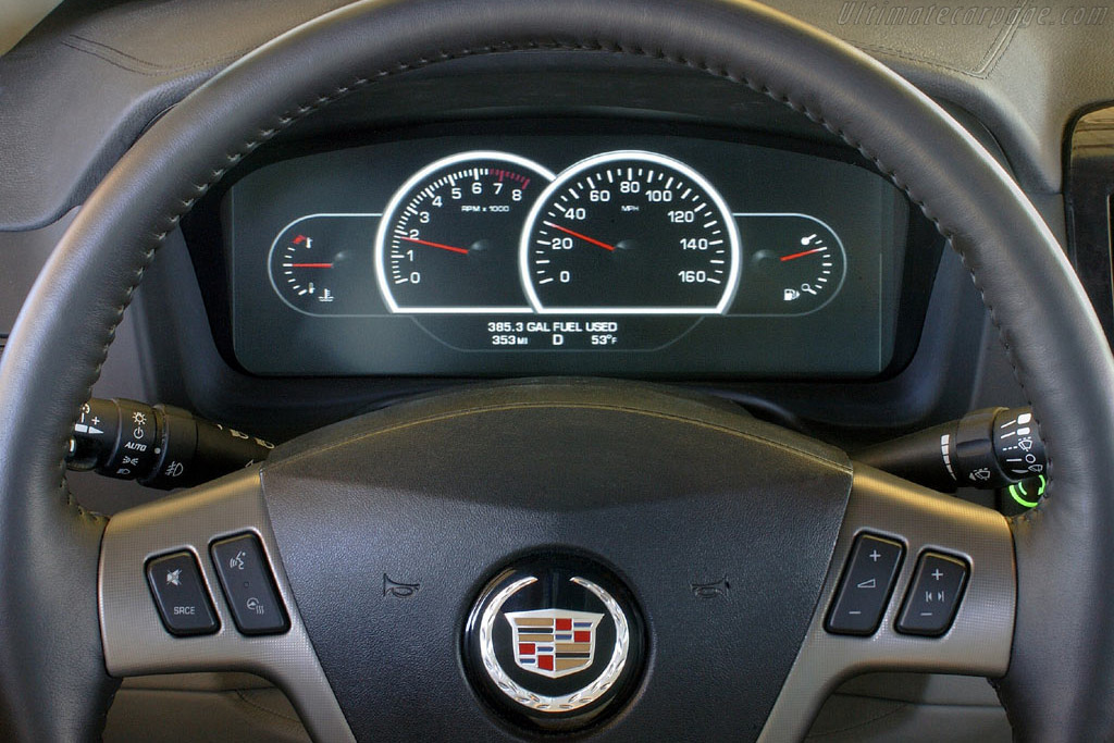 Cadillac STS SAE 100