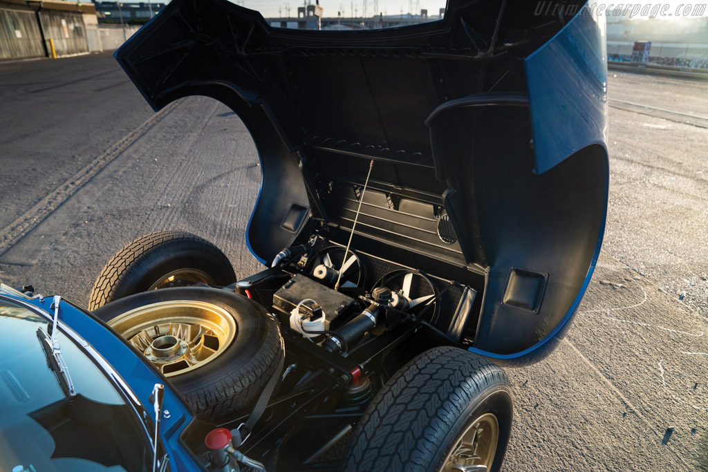 Lamborghini Miura P400 SV