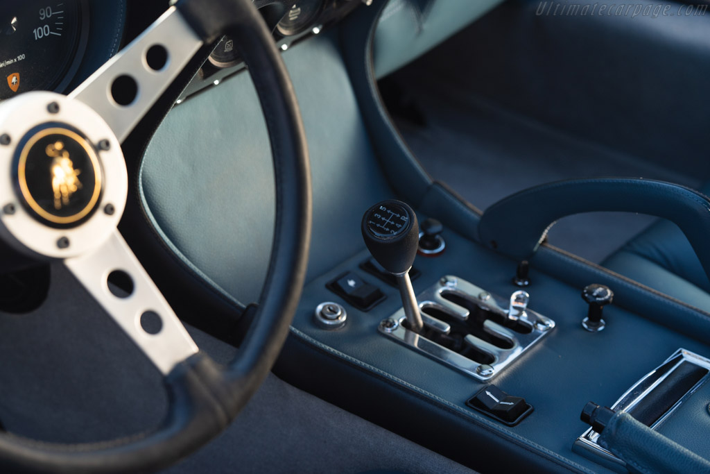 Lamborghini Miura P400 SV