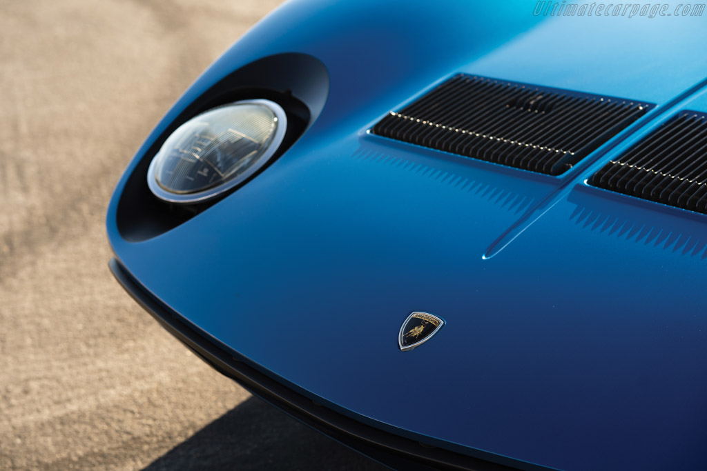 Lamborghini Miura P400 SV